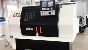 مخرطة CNC