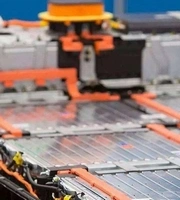 صناعة البطاريات