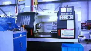 ورشة عمل تركيب أنابيب التبريد