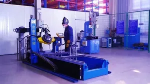 ورشة لحام المبادل الحرارية الغلافي الأنبوبي