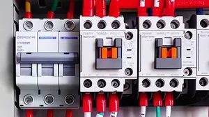 تركيب سلك الطاقة لشيلرات التبريد الصناعية